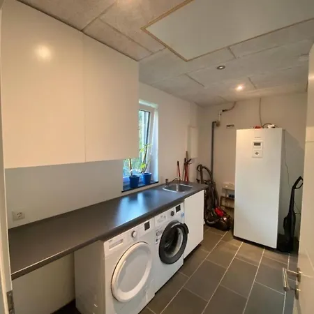 Neu! Modernes Ferienhaus Schwanbeck Mit Whirlpool-Option Dassow Exterior photo
