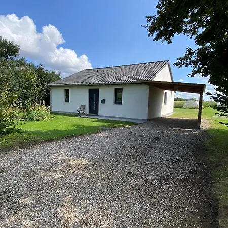 Neu! Modernes Ferienhaus Schwanbeck Mit Whirlpool-Option Dassow Exterior photo