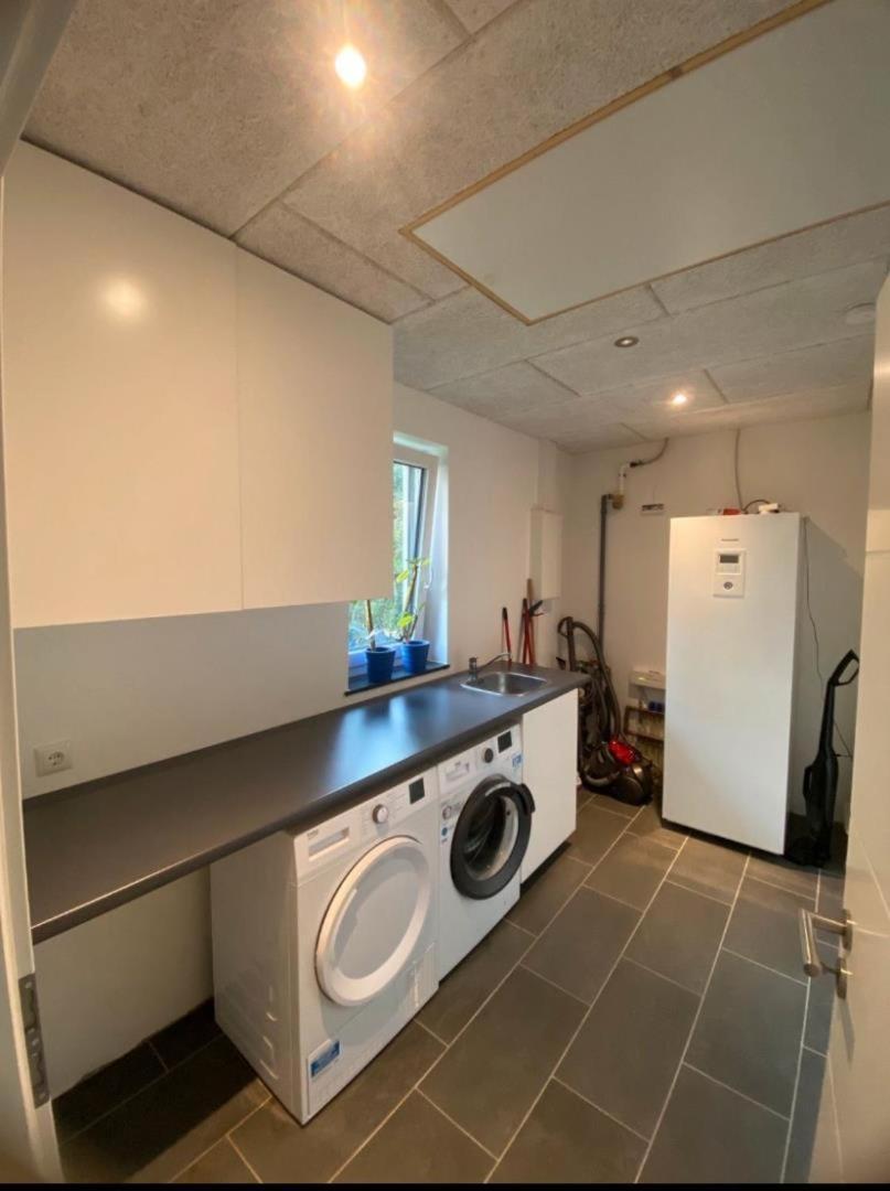Holiday home Neu! Modernes Schwanbeck Mit Whirlpool-option Dassow
