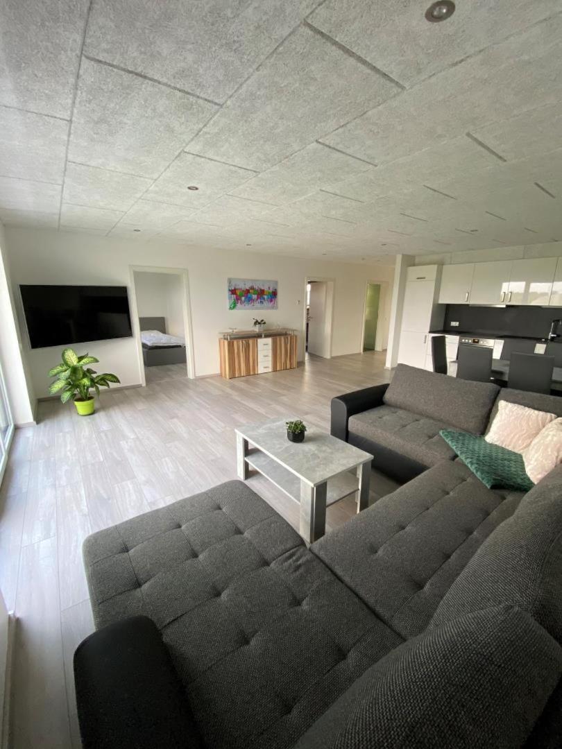 Neu! Modernes Schwanbeck Mit Whirlpool-option * Dassow